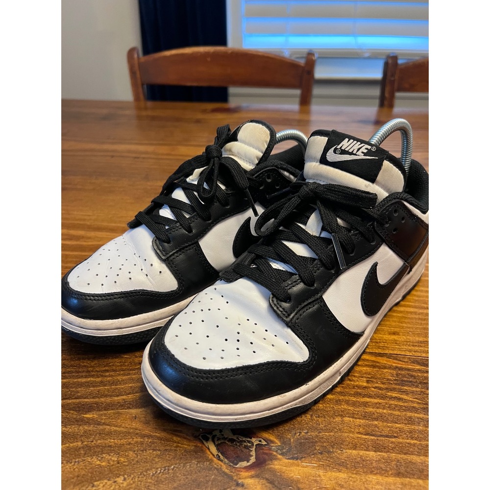 Nike Dunk Low Panda Women 7.5 Black White DD1503-101 Classic Shoes Preowned FLAW